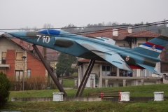 04