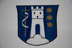 08